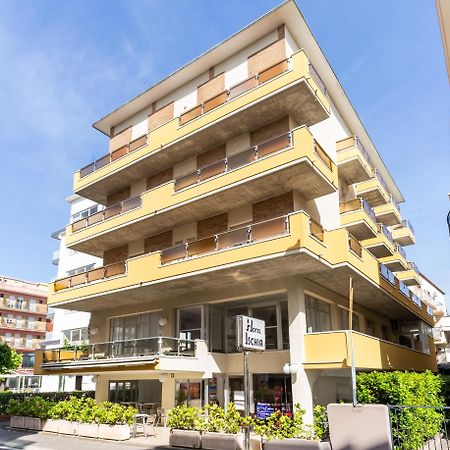 Hotel Ischia Римини Экстерьер фото