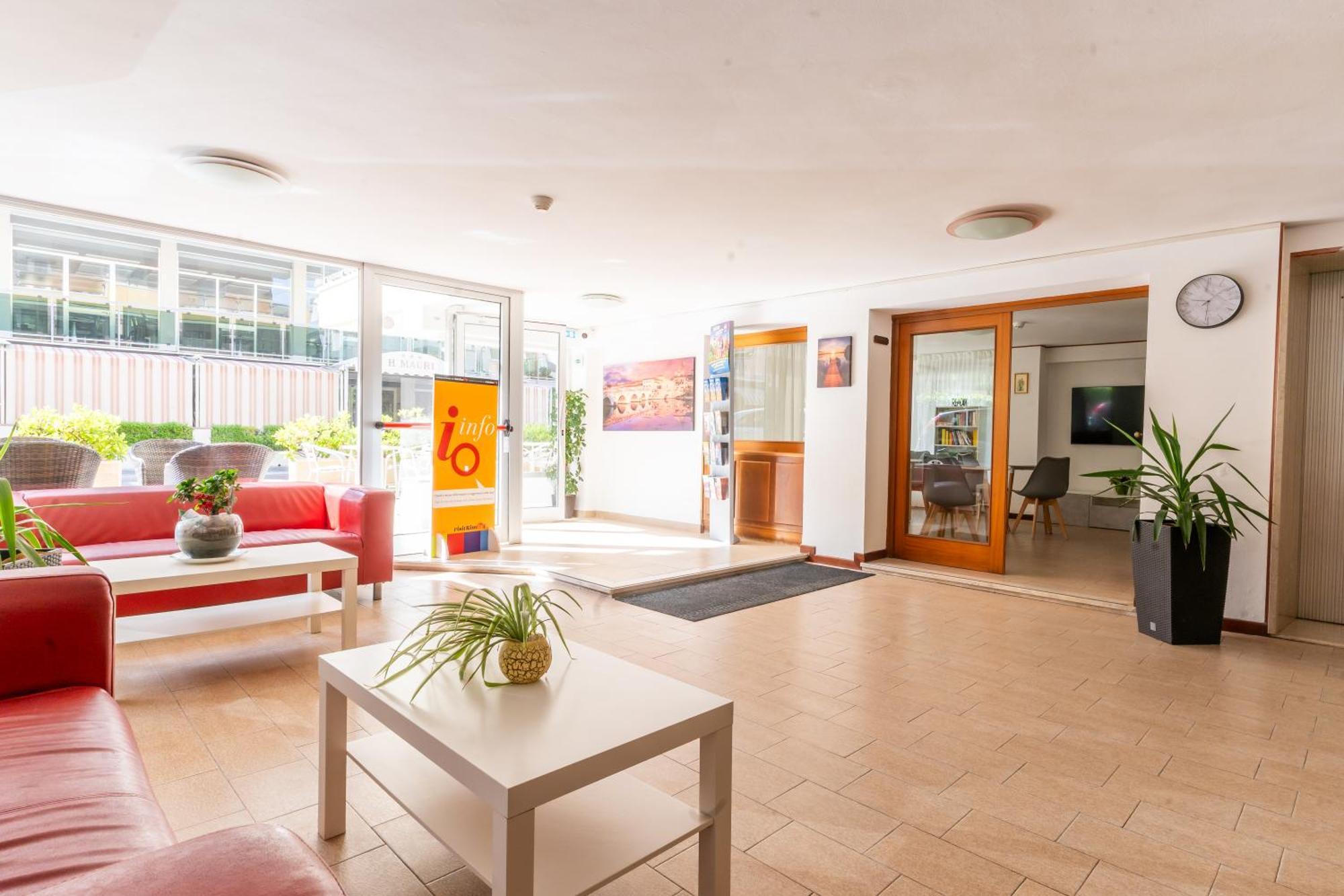 Hotel Ischia Римини Экстерьер фото