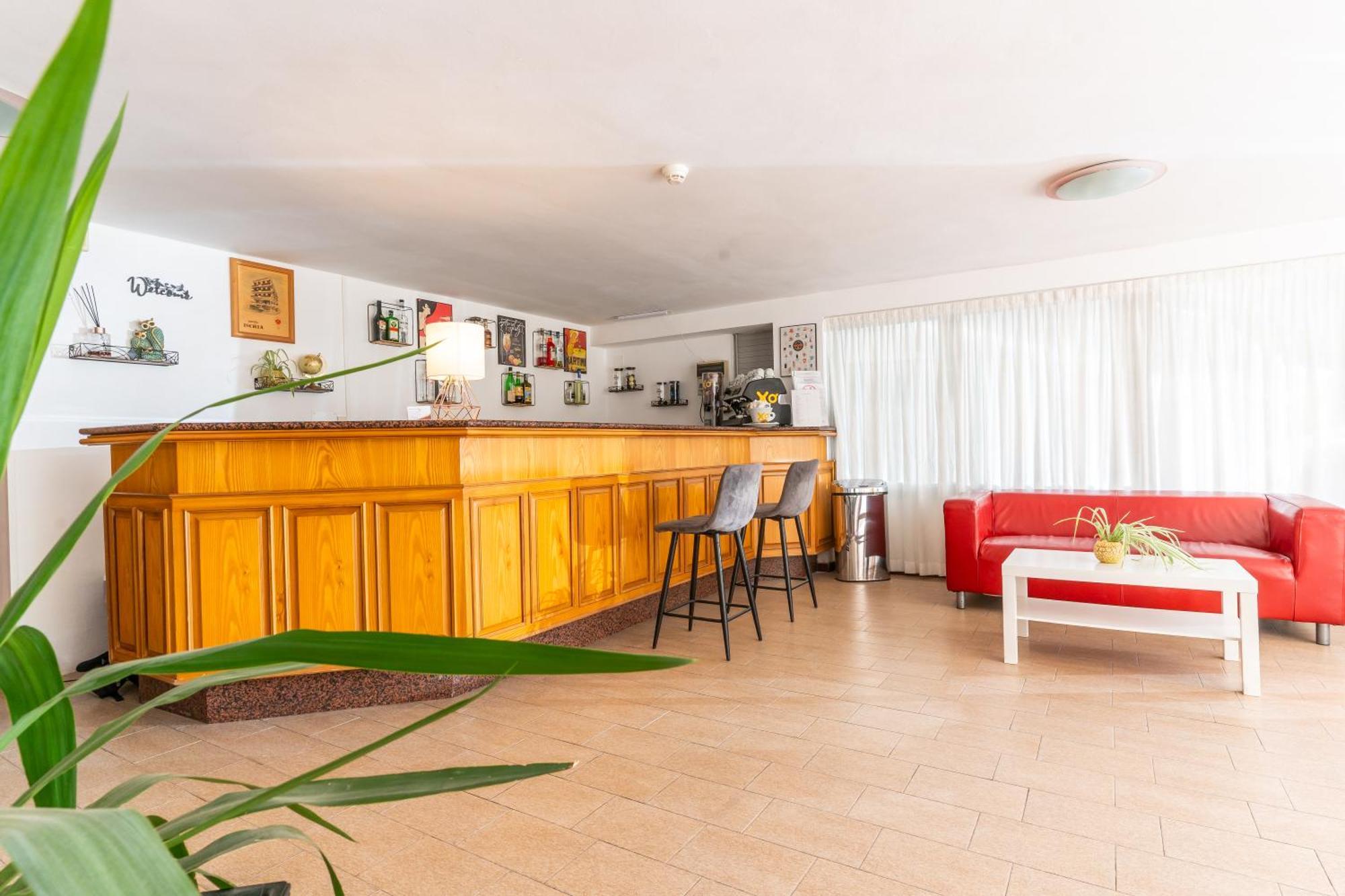 Hotel Ischia Римини Экстерьер фото